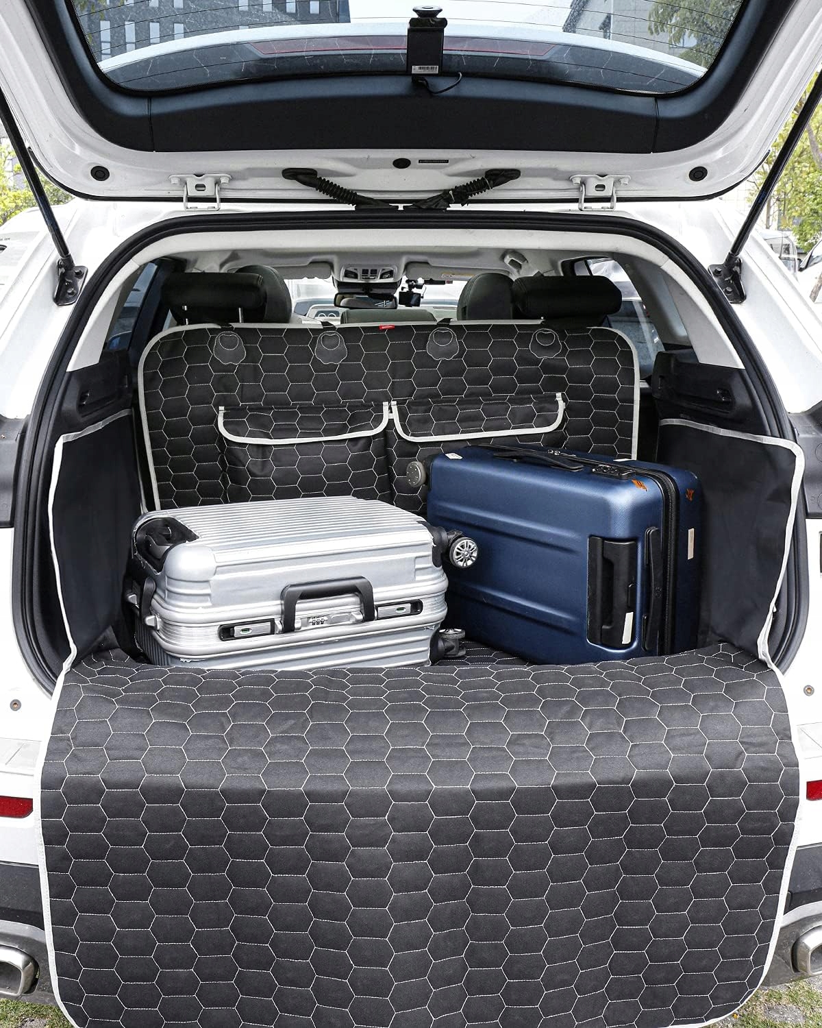 Uniwersalna Mata do Bagażnika dla Psa 185x103x34 Wodoodporna Antypoślizgowa - obrazek 10