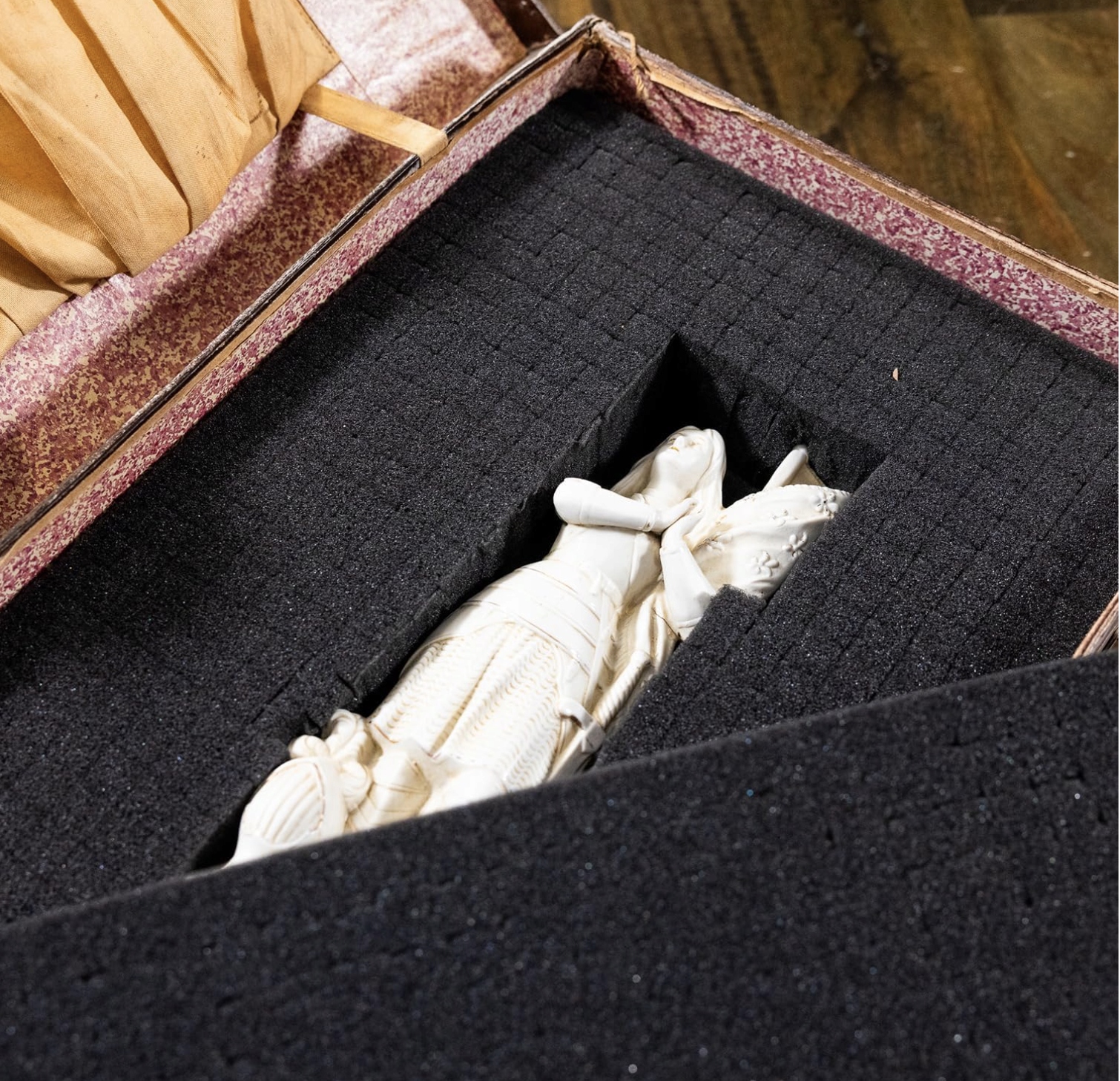 Pianka Rastrowa 345 × 275 mm Wkładka Ochronna do Walizek Paczek 10mm - obrazek 7